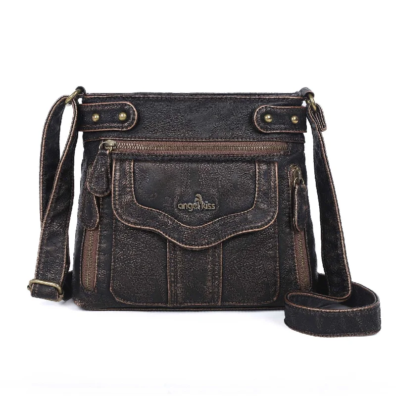 Woman‘s denim vintage crossbody bag