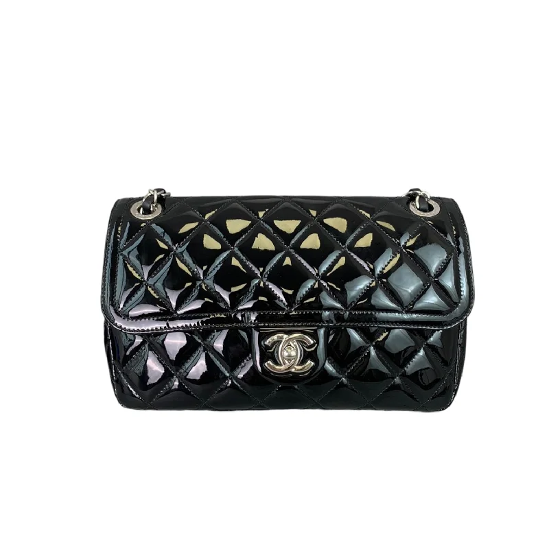 Small rectangle Flap Black Patent SHW