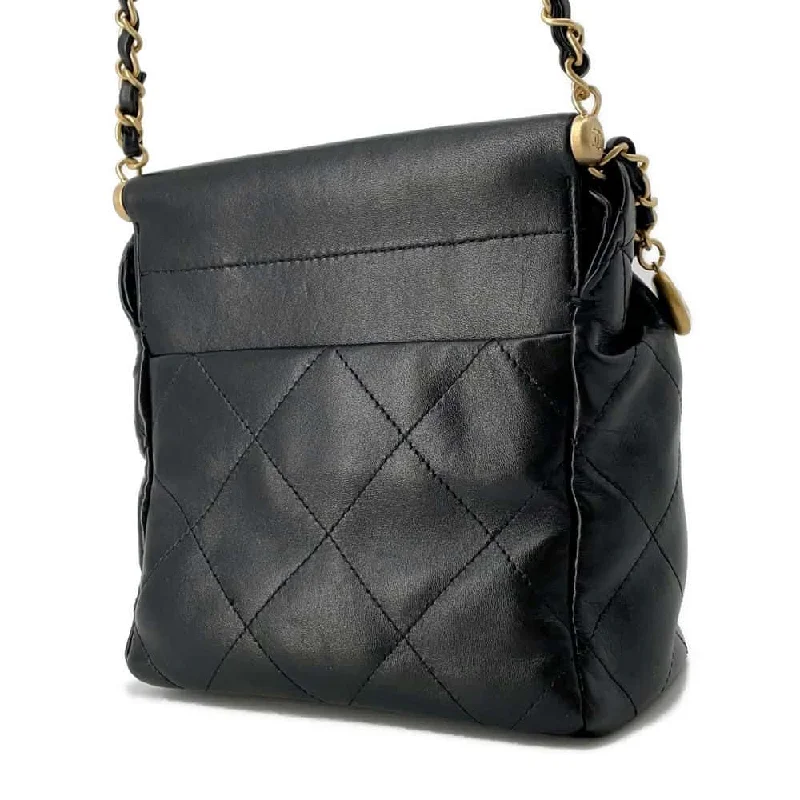 CHANEL 22 ChainShoulder Black AS3793 Lambskin Size Mini