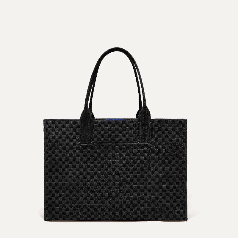 The Classic Tote - Black Sand