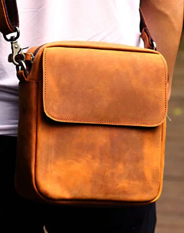 Genuine Leather Mens Cool Messenger Bag iPad Bag Chest Bag Bike Bag Cycling Evelope Cluth Bag For Men