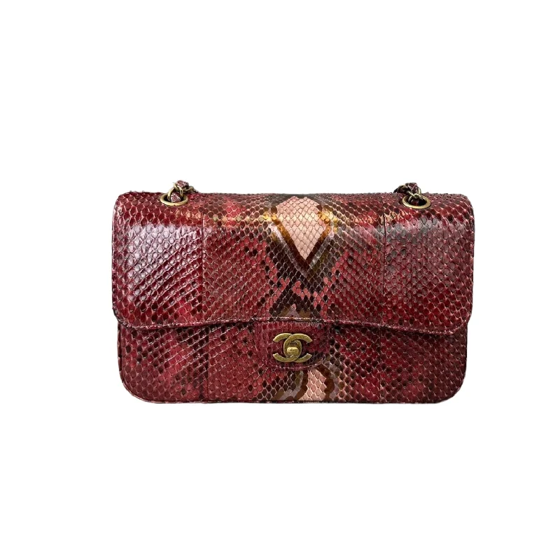 Classic Flap Medium Python Red GHW