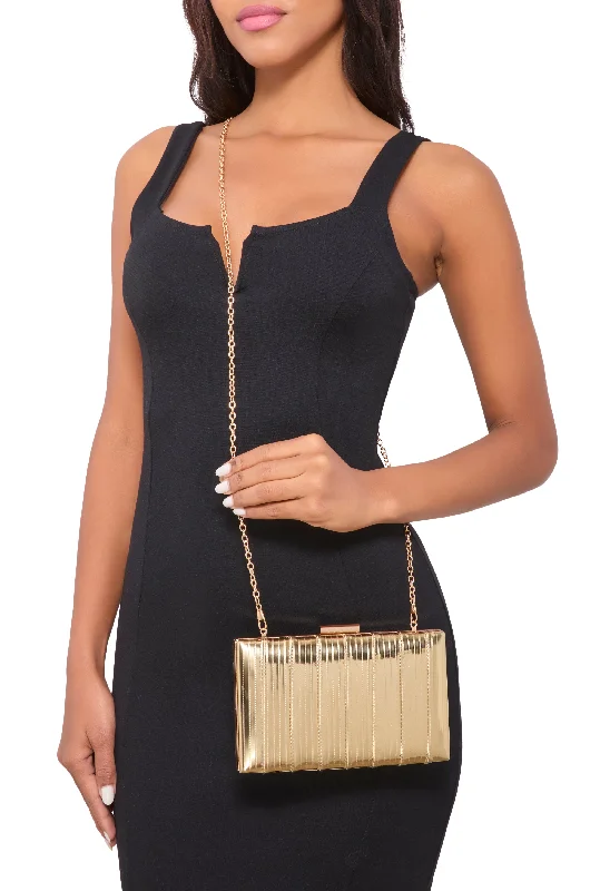 Stripe Detail Chain Strap Crossbody Clutch