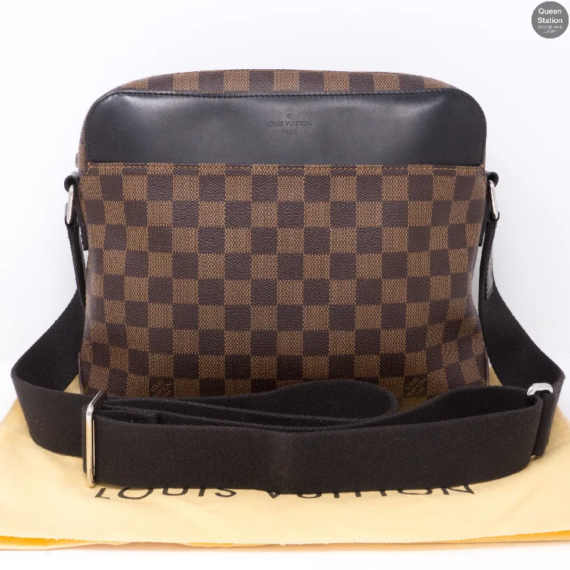 Jake Messenger PM Damier Ebene