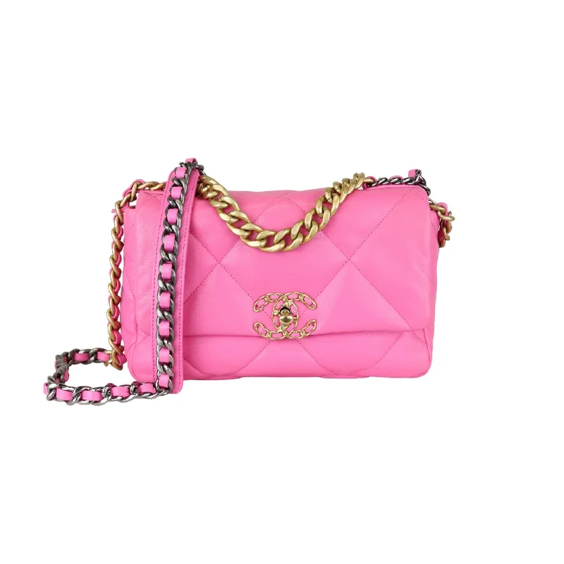 19 Flap Small Lambskin Quilted Pink MHW