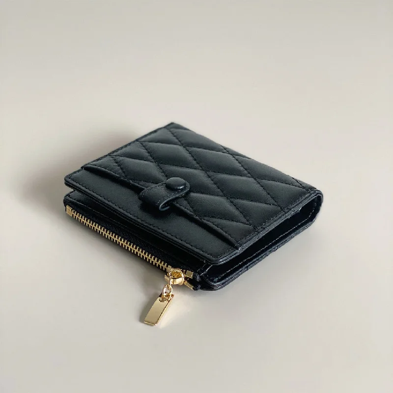 Sheep Leather Quilted Bifold Wallet