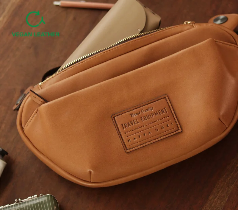 CLAPTON CROSSBODY-APPLE LEATHER