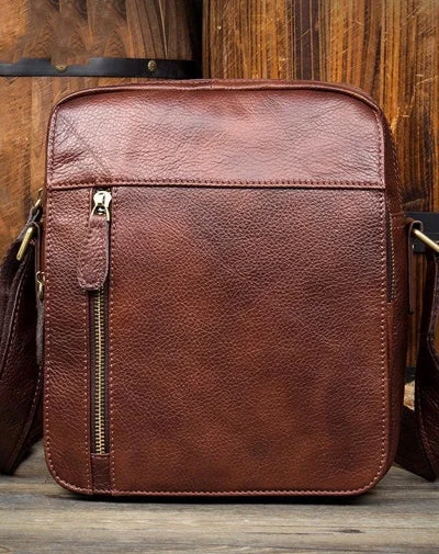 Casual Brown Leather Courier Bag 10 inches Vertical Small Messenger Bags Postman Bag for Men