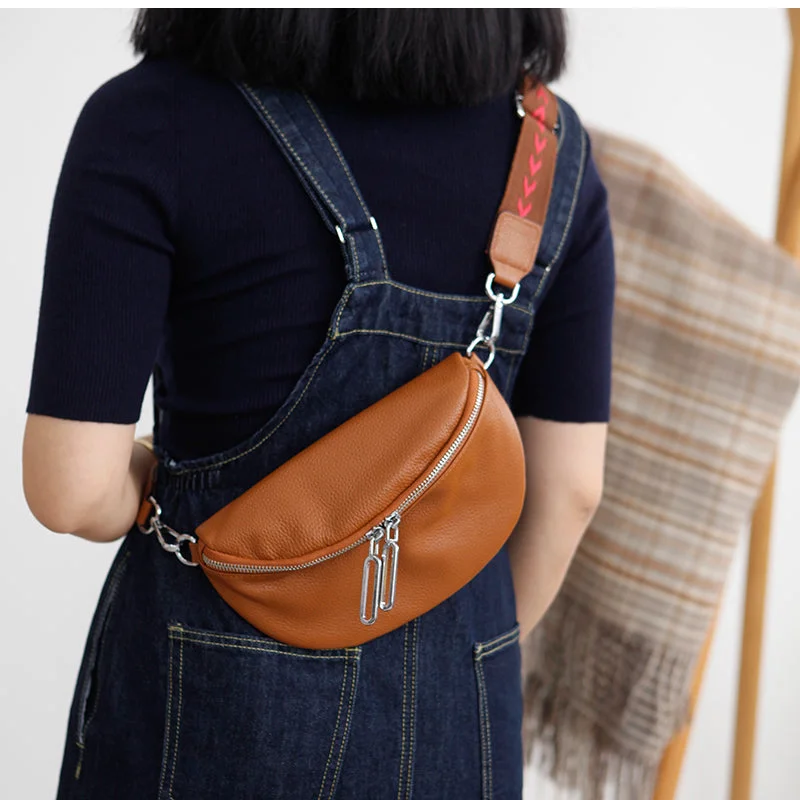 Chic Women's Crossbody Chest Bag Leather Sling Pack For Women